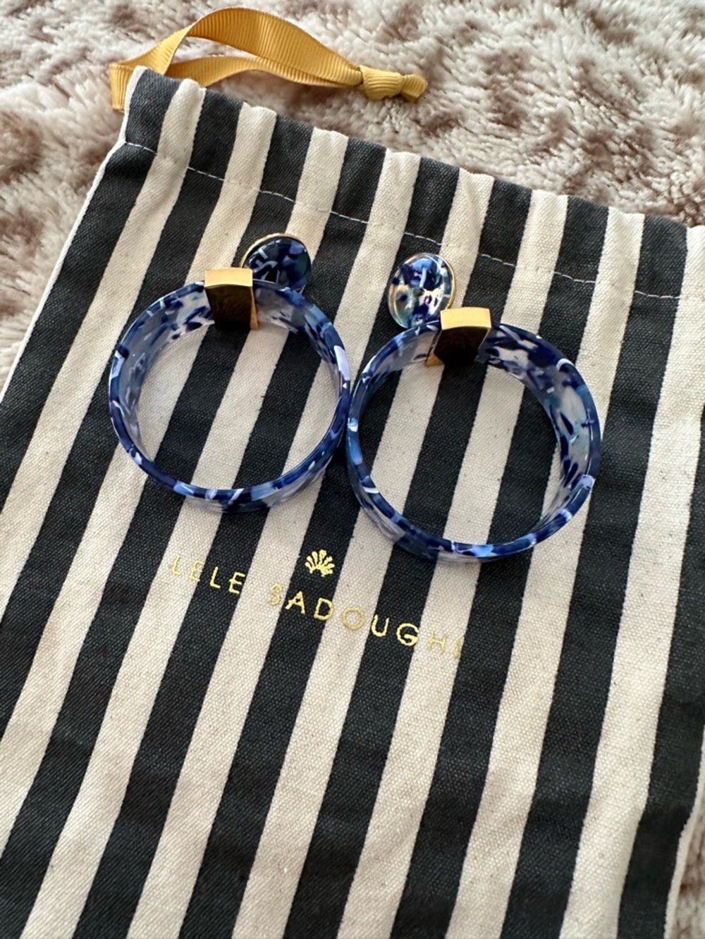 Lele Sadoughi Blue Tortoiseshell Hoop Drop Earrings